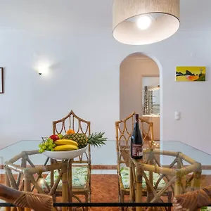 Host Wise - Amazing Sunny Flat - Swimming Pool & Terrace , Vilamoura Portugal